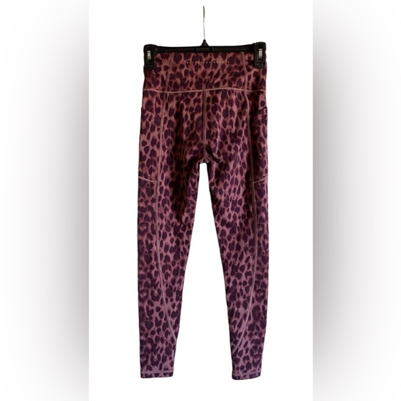 Women’s Victorias Secret Leopard Print Leggings Pants S - Picture 2 of 2